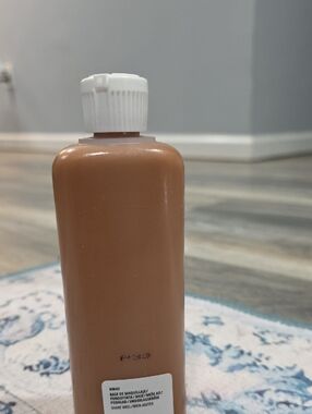 MAC studio radiance NW43